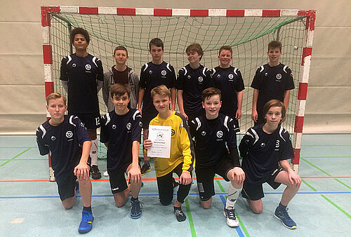 Foto: Für das Bezirksfinale am 07. Februar 1018 in Marklohe qualifiziert - die Handball-Jungs des Gymnasiums Großburgwedel